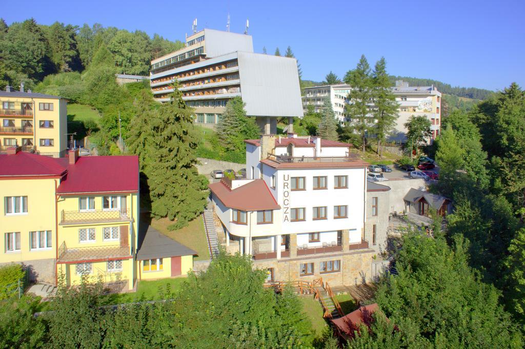 Urocza Art Pensjonat Krynica Zdroj Luaran gambar